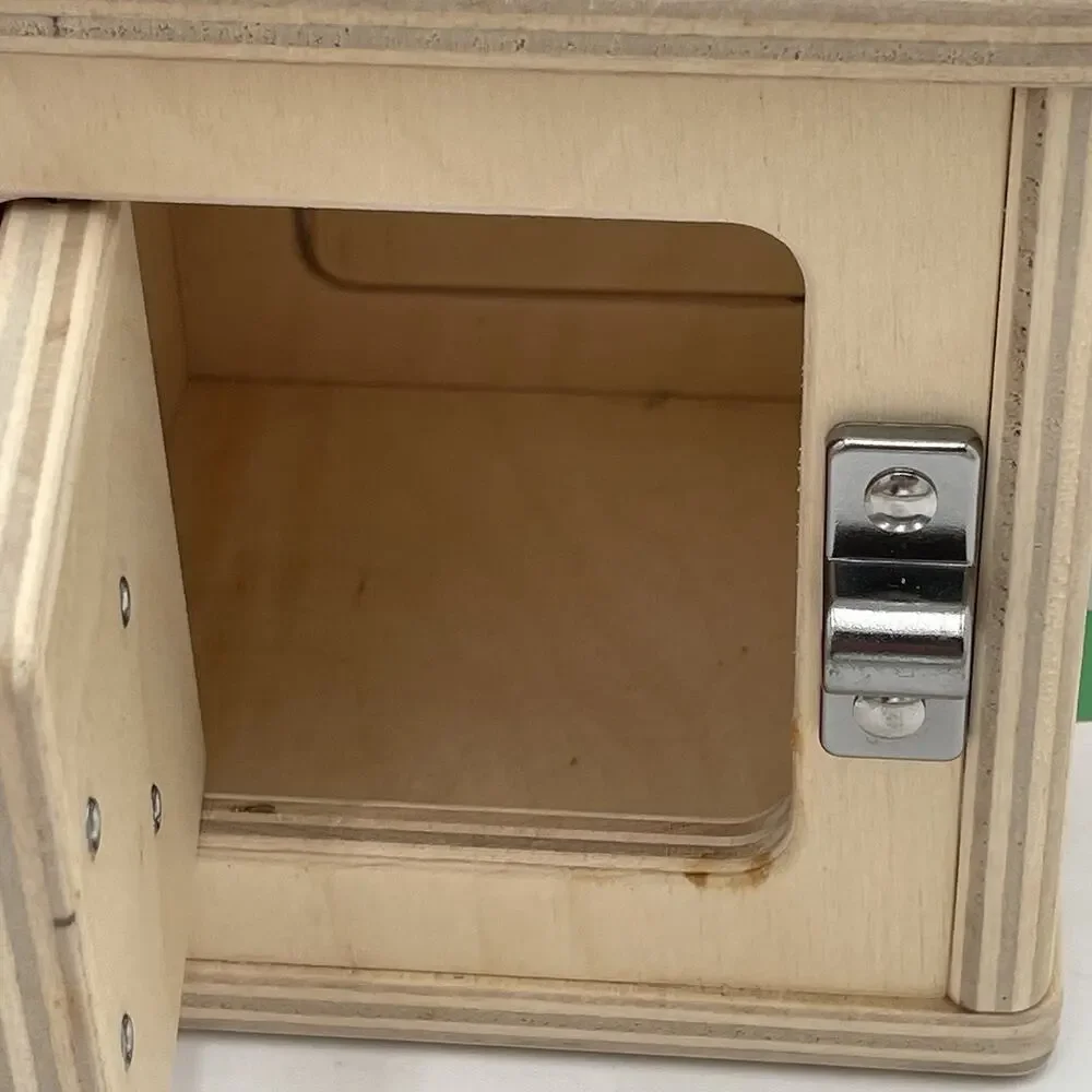 Lovevery Wood Lockbox Montessori Learning Educational Toy Latch Activity Cube